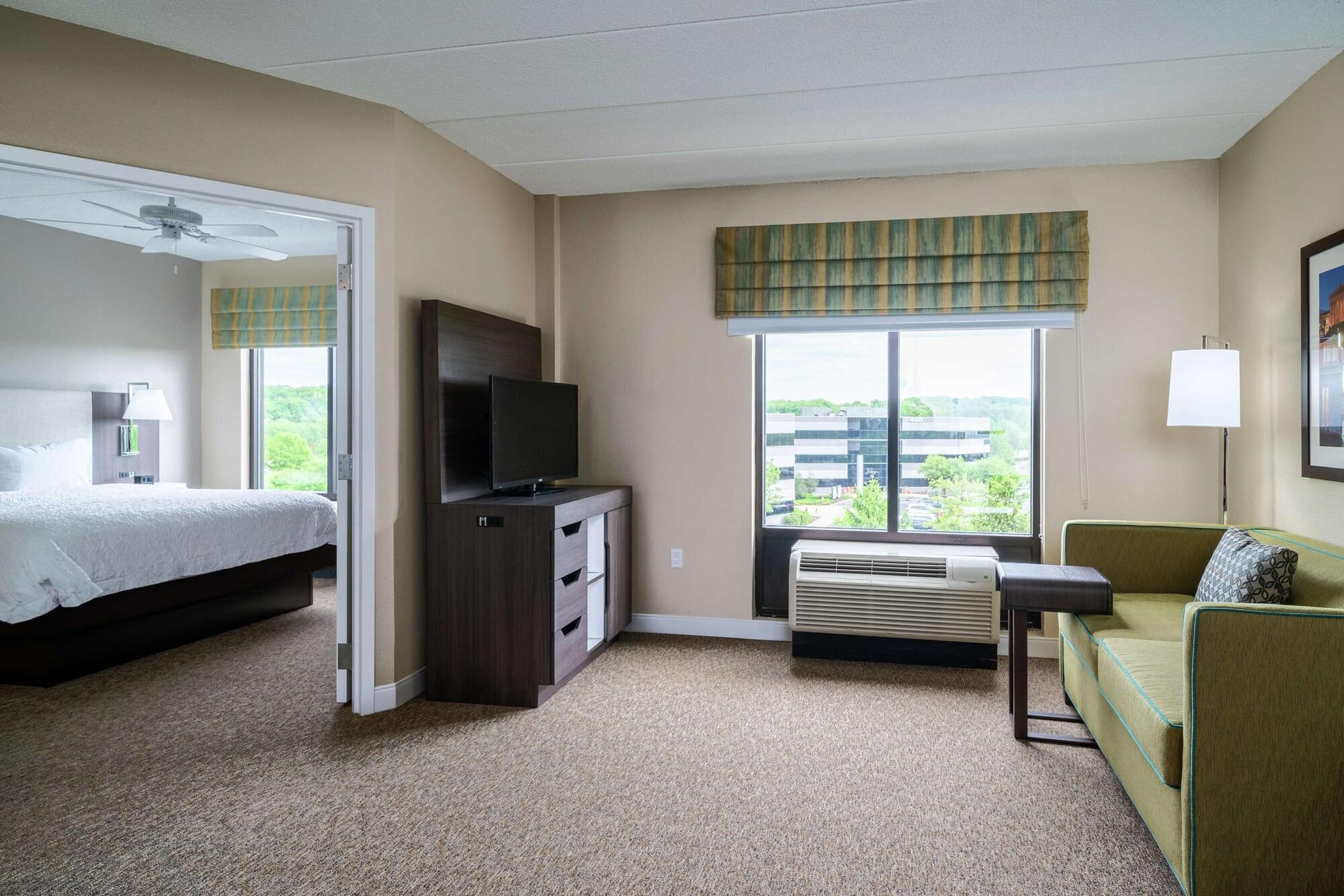 Hampton & Valley Forge/oaks 3*